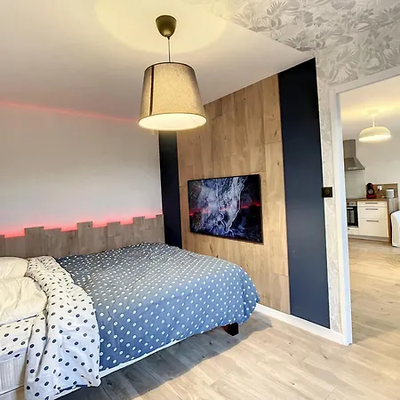 Casa vacanze La Pommedepin Ravissante Maisonnette Avec Jardin